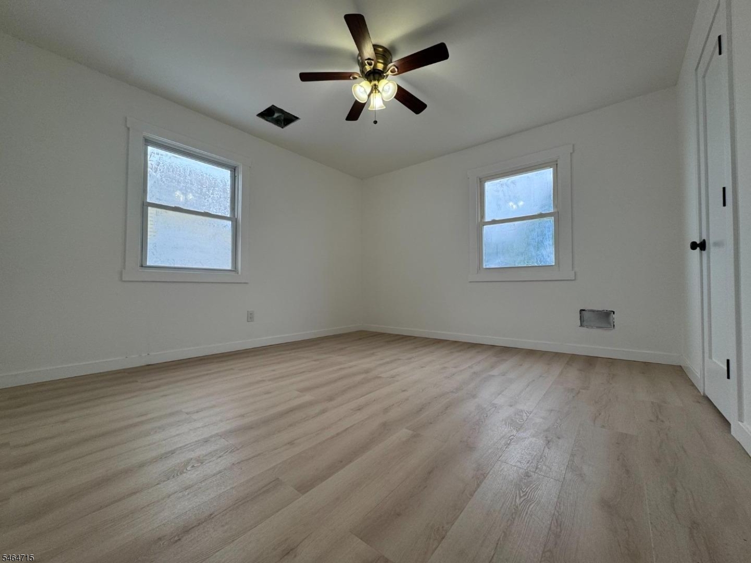 235 Windsor Ave Property Photo 15