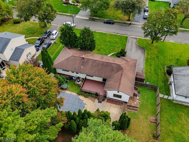 77 Schwin Drive Property Photo 43