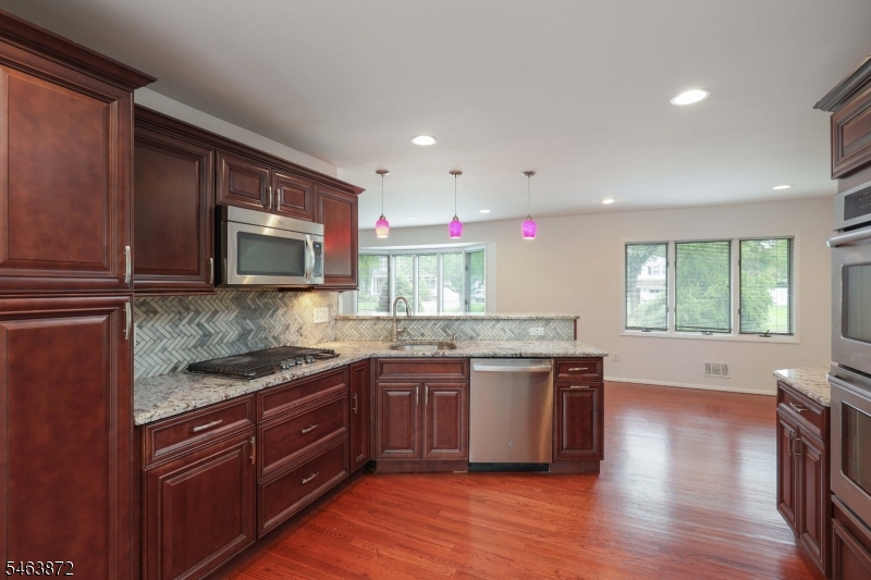77 Schwin Drive Property Photo 13