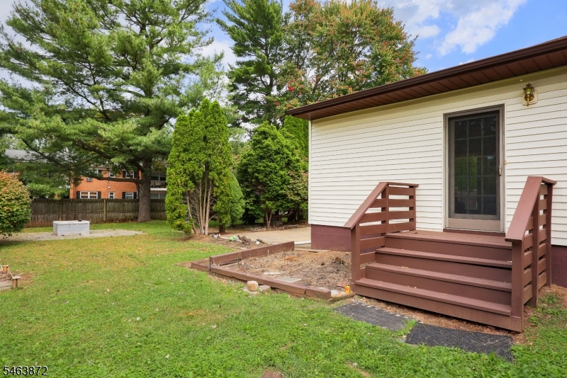 77 Schwin Drive Property Photo 35