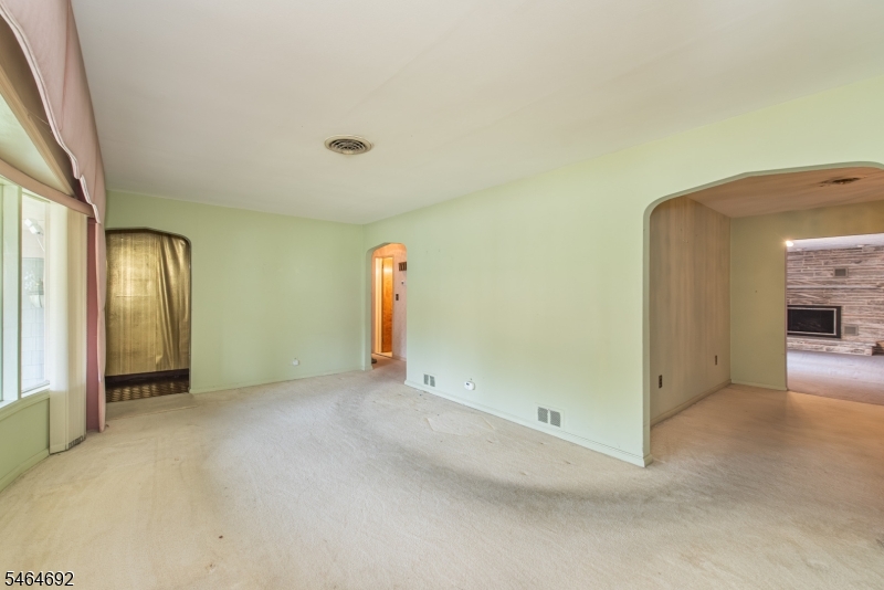 15 Jordan Rd Property Photo 8