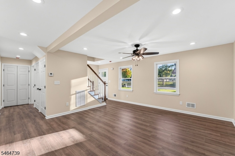 104 Andrew St Property Photo 17