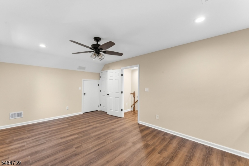 104 Andrew St Property Photo 22