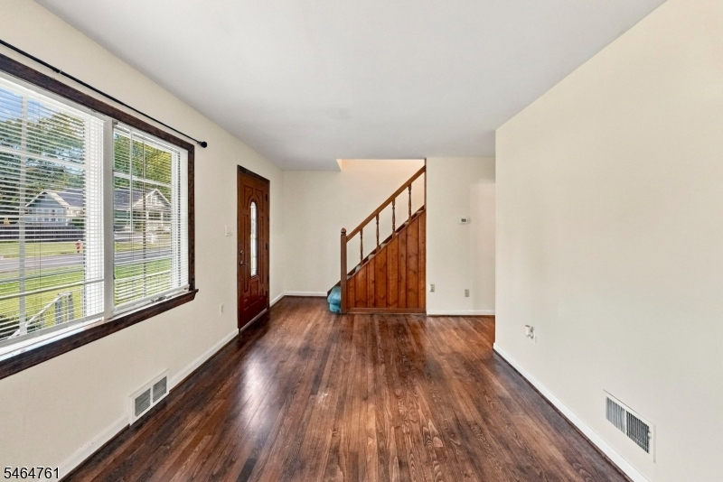 51 Diverty Rd Property Photo 8