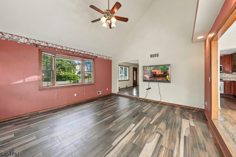 51 Diverty Rd Property Photo 13
