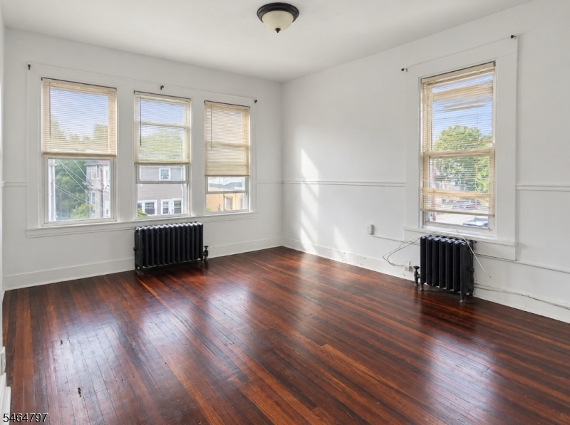 374 Myrtle Ave 1 Property Photo 1