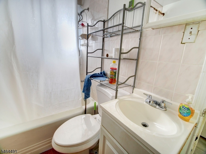 324 Clifton Ave Property Photo 20
