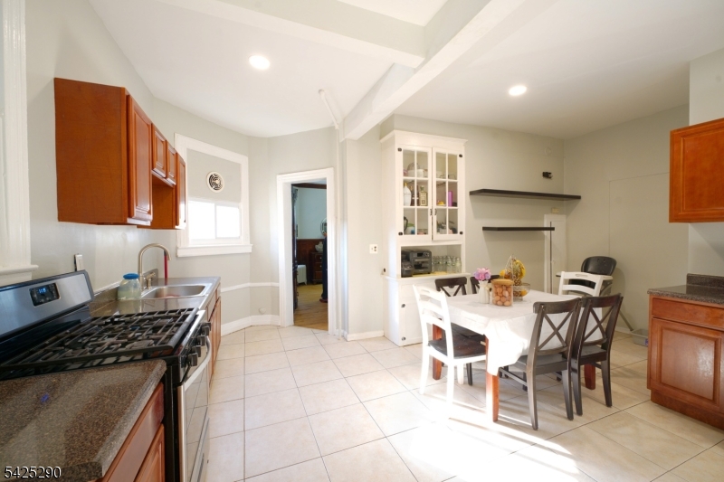 433 New England Ter Property Photo 19