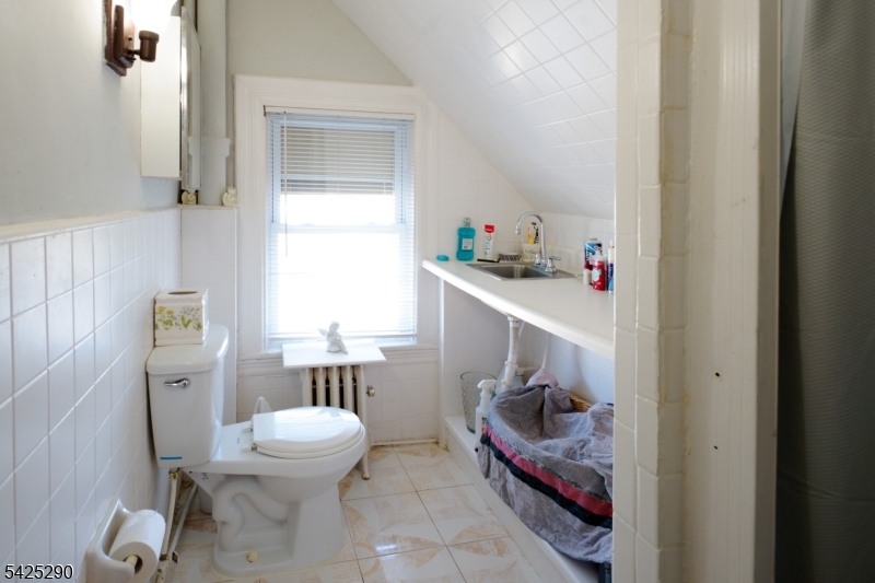 433 New England Ter Property Photo 29