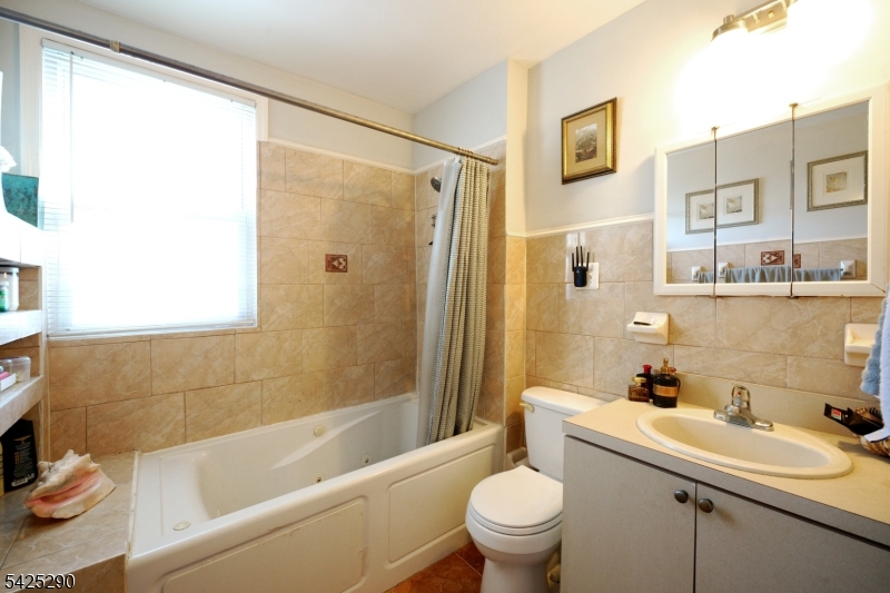 433 New England Ter Property Photo 30