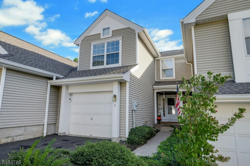 3 Mahogany Way Property Photo 1