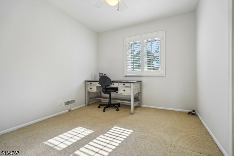 77 Francine Ave Property Photo 16