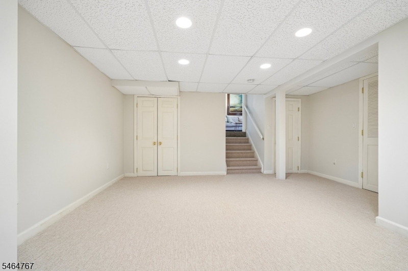 77 Francine Ave Property Photo 21