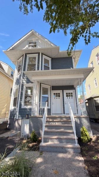 346 Woodside Ave Property Photo 1