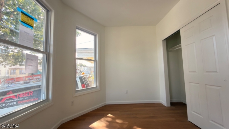 346 Woodside Ave Property Photo 12