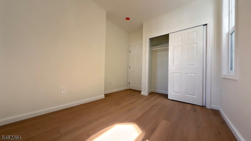 346 Woodside Ave Property Photo 17