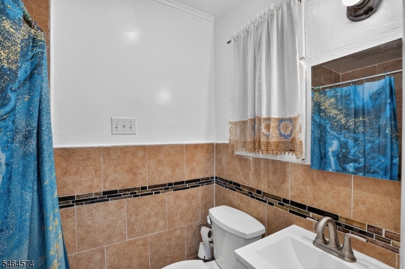 141 Kearney St Property Photo 15
