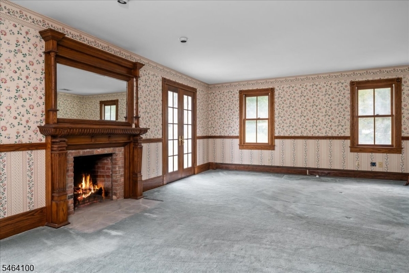 42 Academy St Property Photo 34
