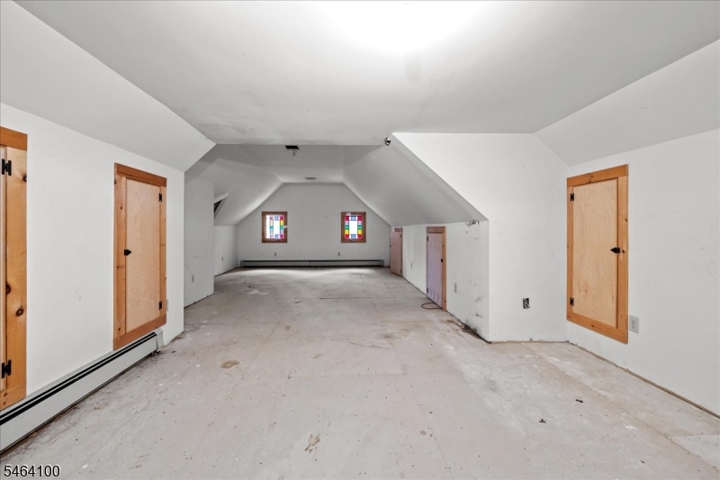 42 Academy St Property Photo 41