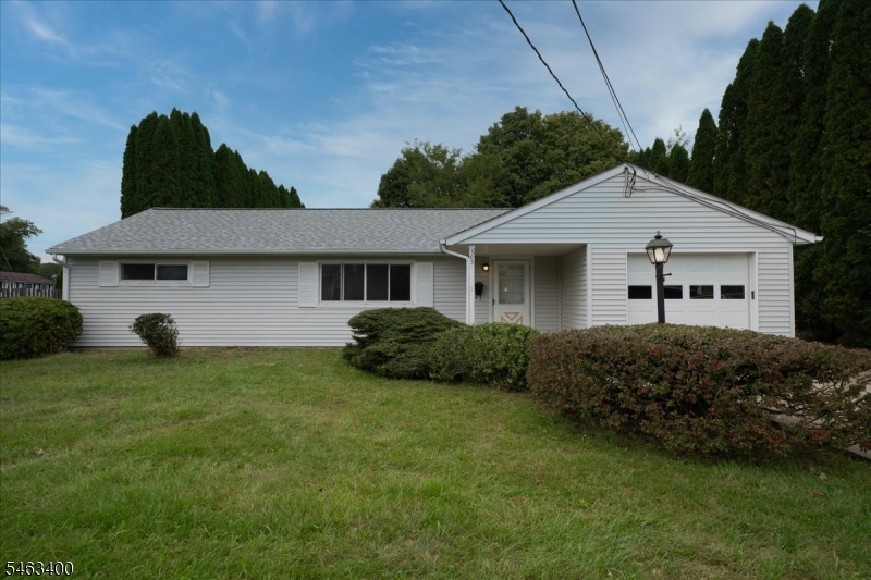 303 Carol Dr Property Photo 1