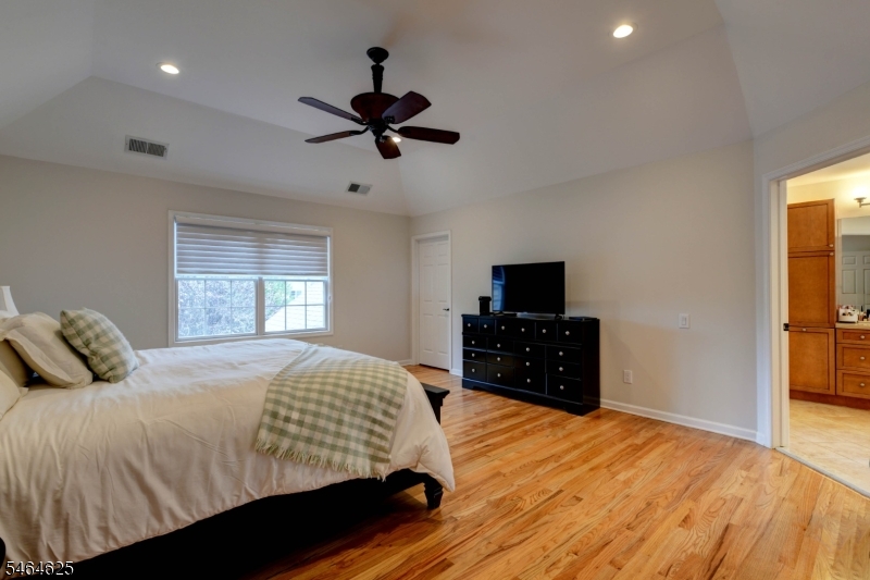 26 Liberty Court Property Photo 16