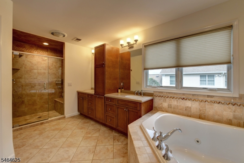 26 Liberty Court Property Photo 18