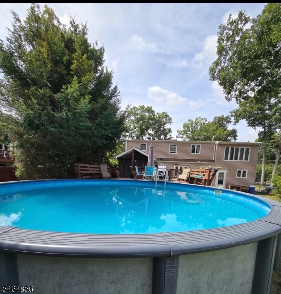 27 River Rd Property Photo 16