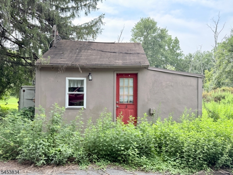 1056 State Route 57 Property Photo 7