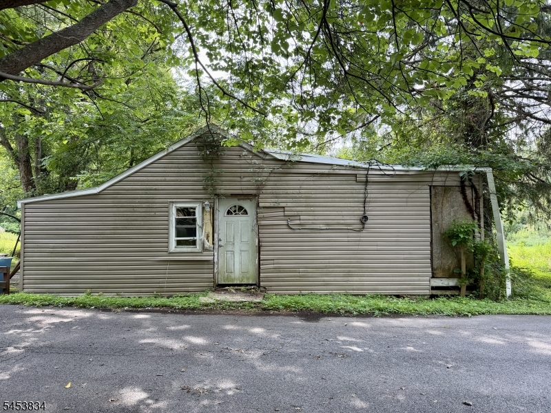 1056 State Route 57 Property Photo 8