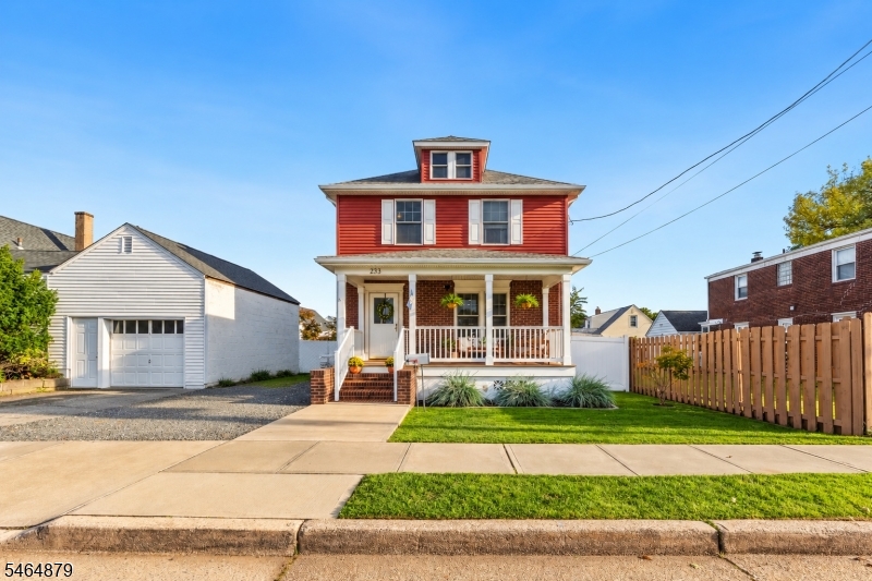 233 Grove St Property Photo 1