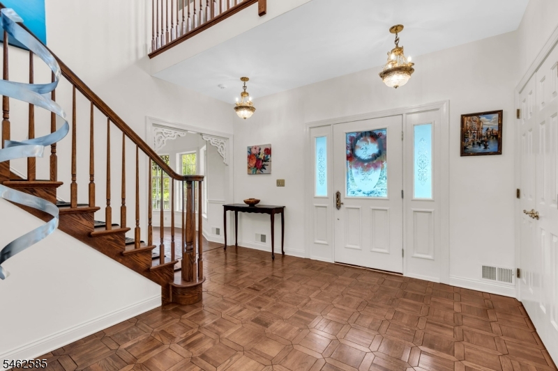 47 Rustic Trl Property Photo 3