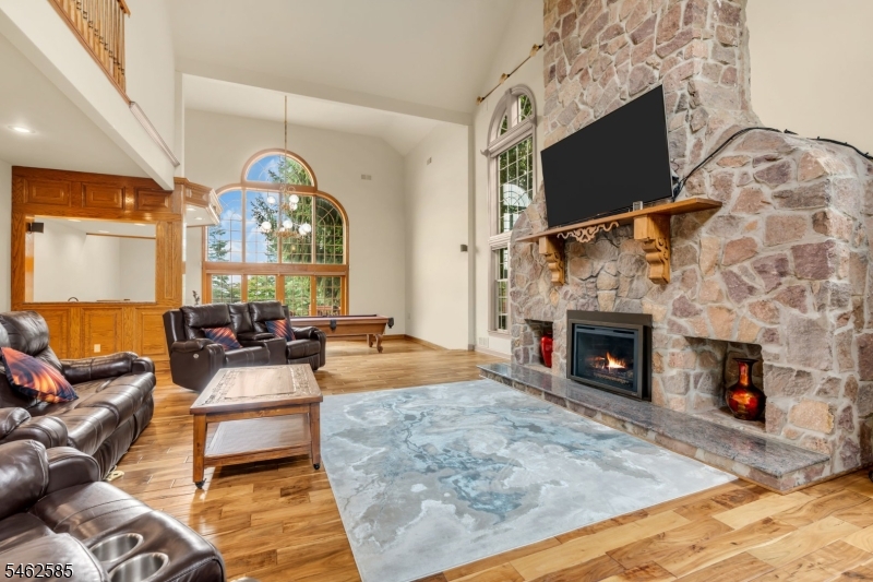 47 Rustic Trl Property Photo 6