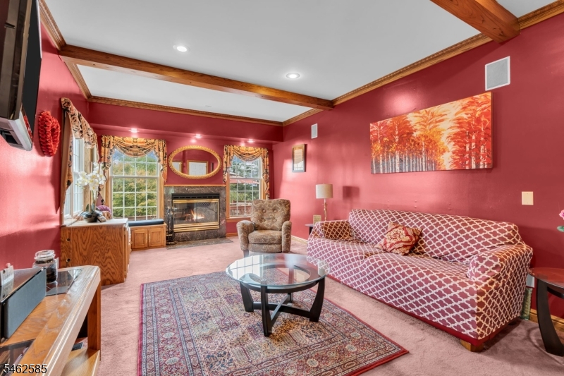 47 Rustic Trl Property Photo 21