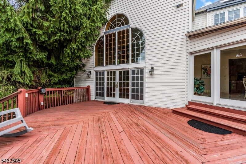 47 Rustic Trl Property Photo 38