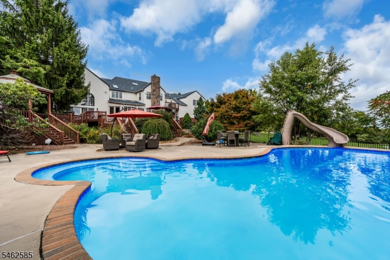 47 Rustic Trl Property Photo 41