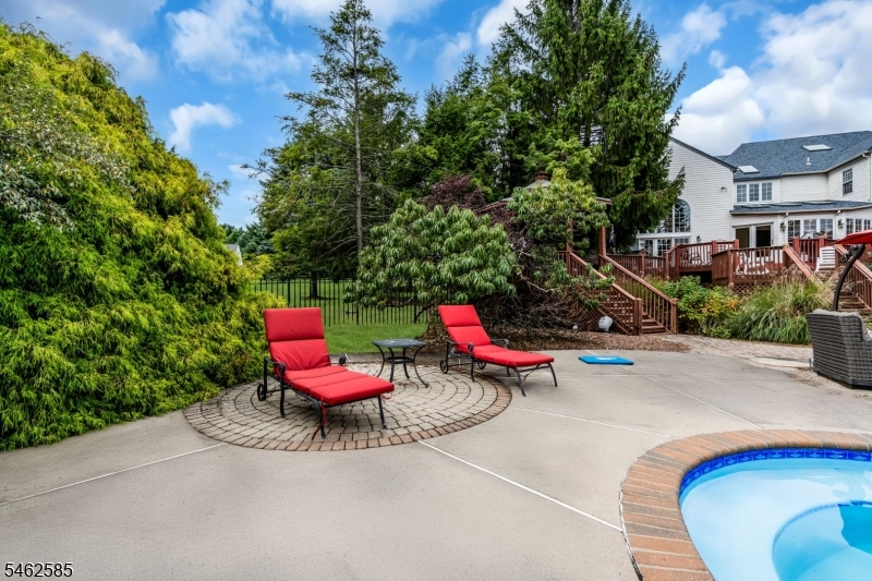 47 Rustic Trl Property Photo 42