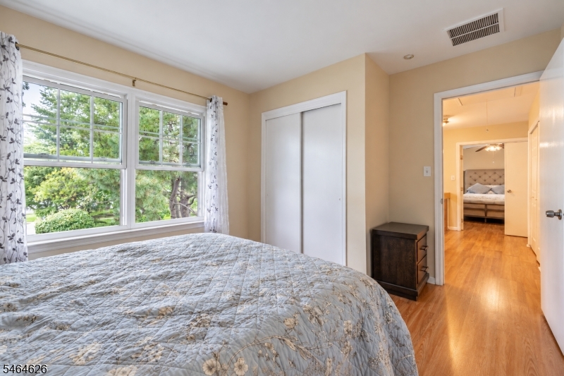 22 Borelle Sq Property Photo 11