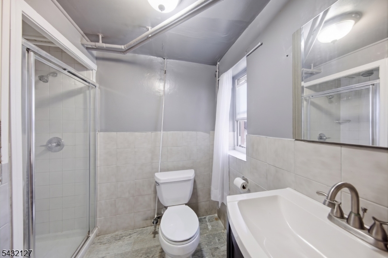 137 Lakeside Blvd Property Photo 23