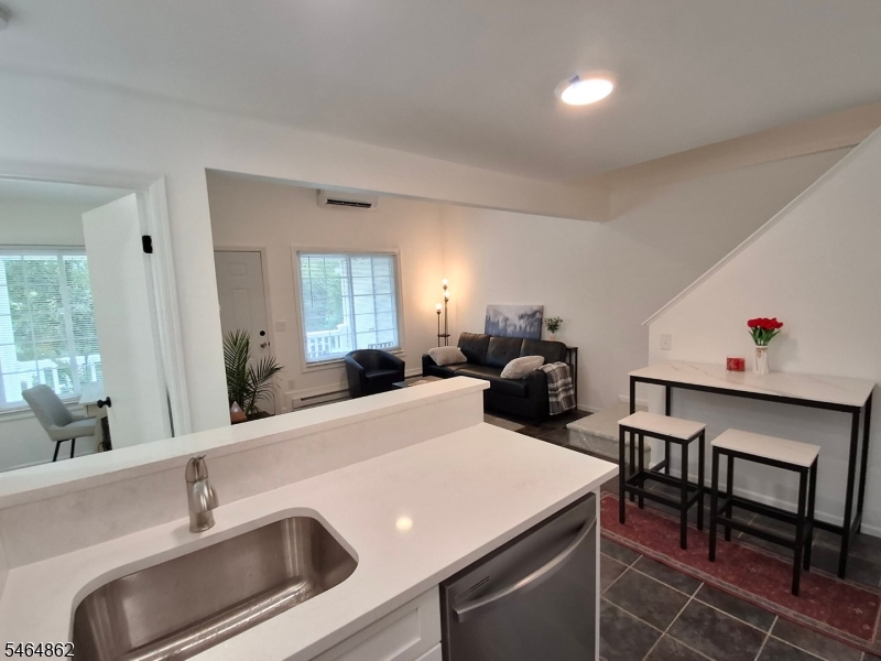 26 Larkspur Ct Property Photo 9