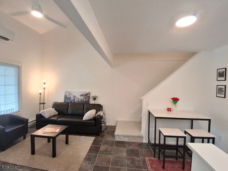 26 Larkspur Ct Property Photo 10