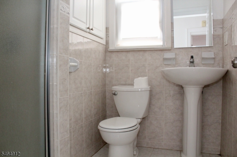 424 Lafayette Ave Property Photo 10