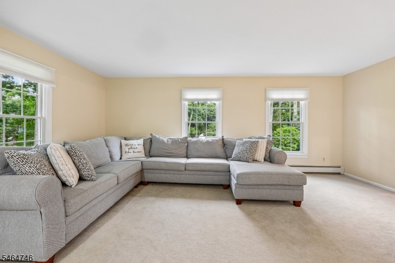 12 Hemlock Ln Property Photo 6
