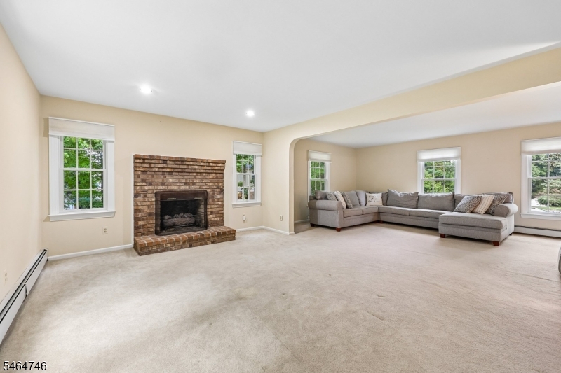 12 Hemlock Ln Property Photo 8