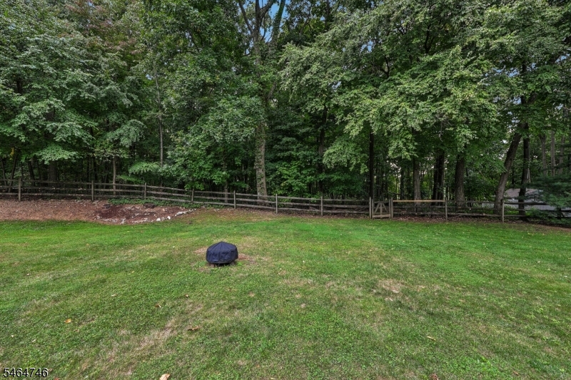 12 Hemlock Ln Property Photo 40