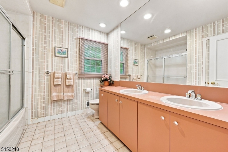 18 Druid Hill Dr Property Photo 32