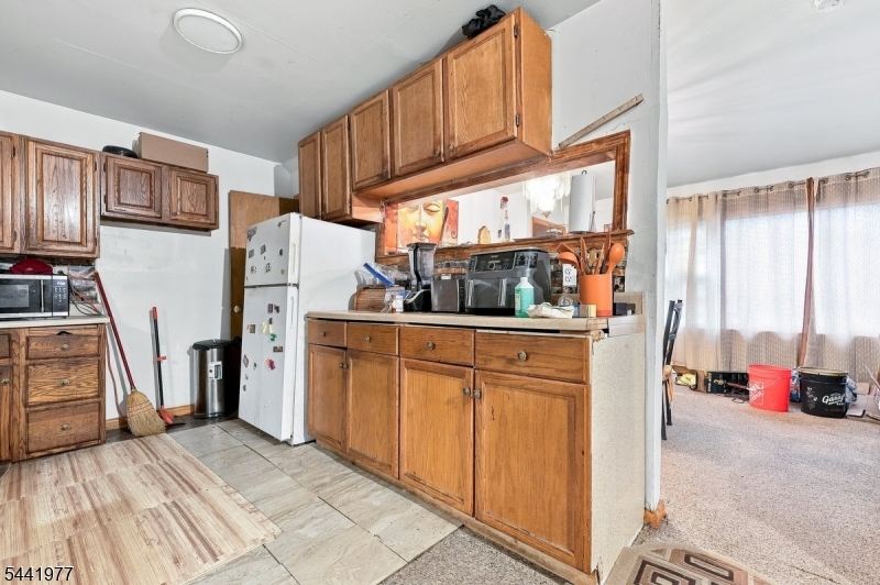 287 Clerk St Property Photo 4