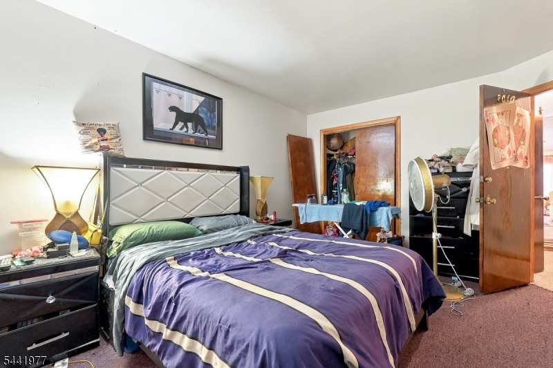 287 Clerk St Property Photo 5