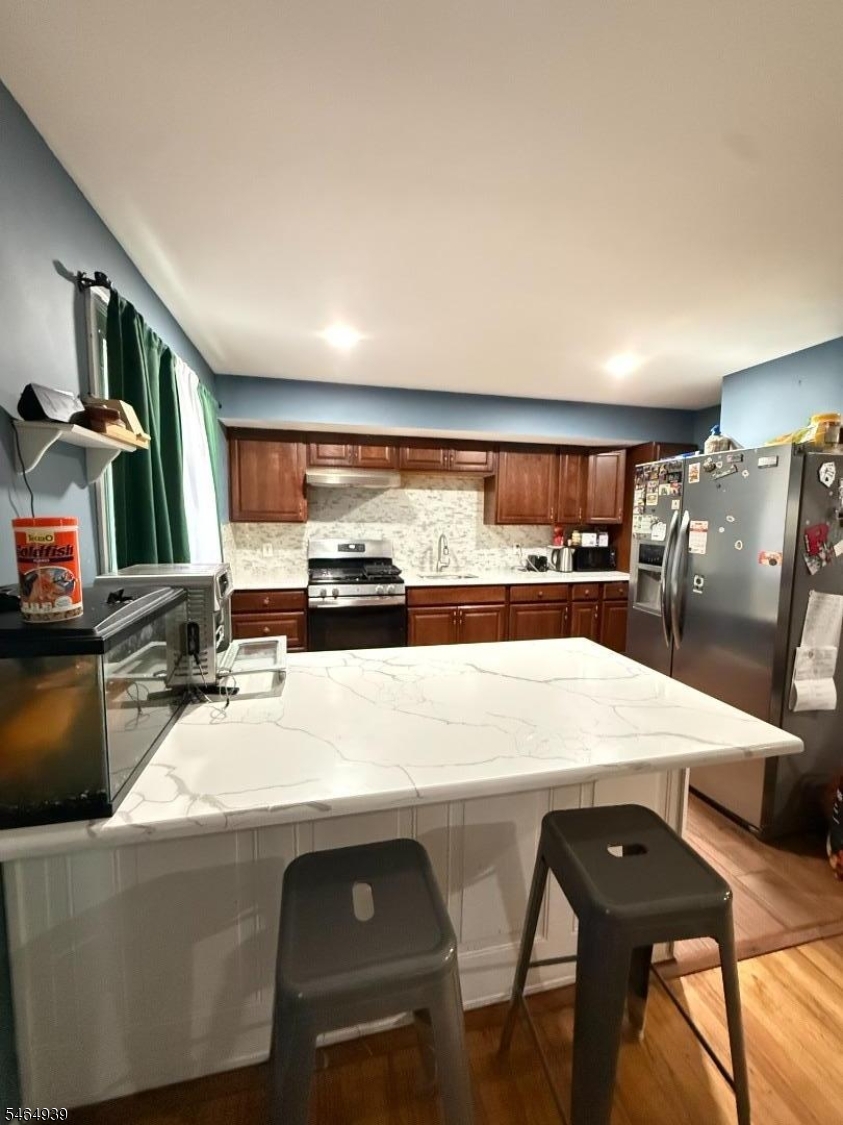 53 Curtis Ave Property Photo 3