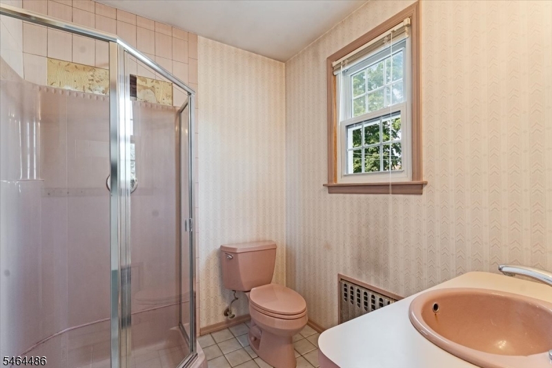 59 W Hanover Ave Property Photo 11