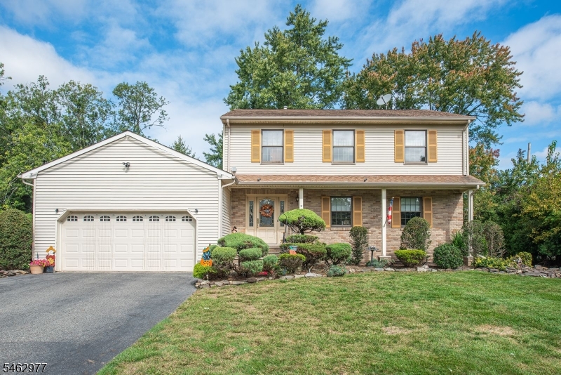 2 Rochambeau Rd Property Photo 1